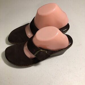 White Mountain Shoes Size 8.5M Brown SB-30